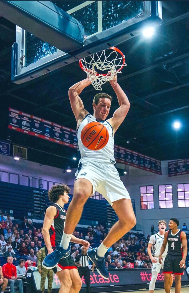 Welcome Riley Allen Riley Allenspach Visits Fairfax | Giant Killer